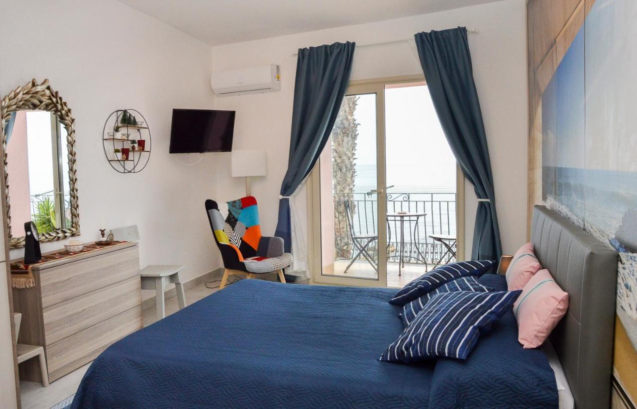 Апартаменты Sun Sea House Taormina Джардини-Наксос Экстерьер фото