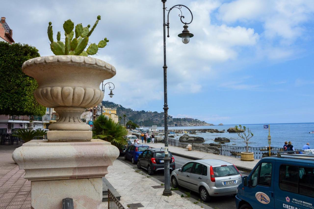 Апартаменты Sun Sea House Taormina Джардини-Наксос Экстерьер фото